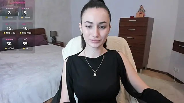 MiraaLes online show from February 2026 02:14:01 PM