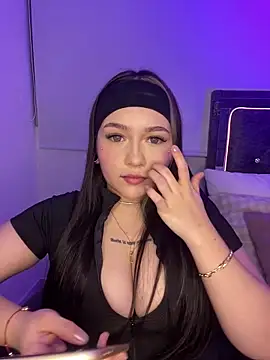 Daniela ruizz online show from April 2026 01:07:01 AM