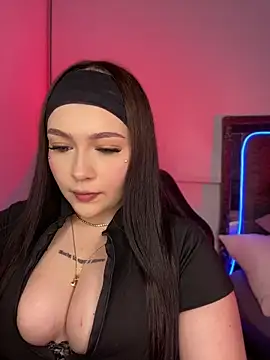 Daniela ruizz online show from April 2026 09:29:01 PM