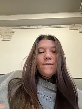 FionaMurr online show from April 2026 11:41:02 PM