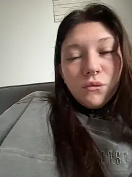 FionaMurr online show from April 2026 12:15:01 AM