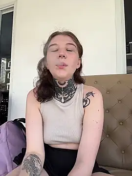 FionaMurr online show from December 2025 02:05:02 AM