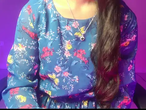 Isha Lush online show from December 2025 05:43:01 AM