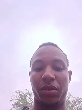 Andreskelly online show from May 2026 10:37:02 AM