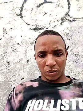 Andreskelly online show from February 2026 08:52:02 PM