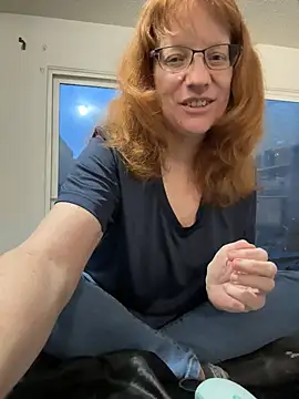 Lenaravenswood online show from February 2026 01:50:02 AM