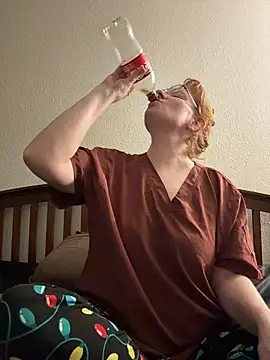 Lenaravenswood online show from February 2026 09:17:01 AM