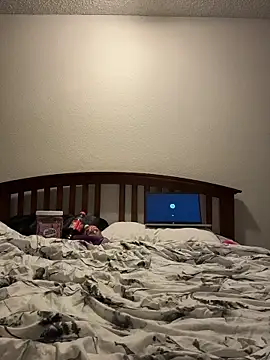 Lenaravenswood online show from April 2026 05:02:01 AM