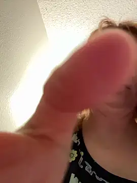 Lenaravenswood online show from February 2026 07:14:01 AM