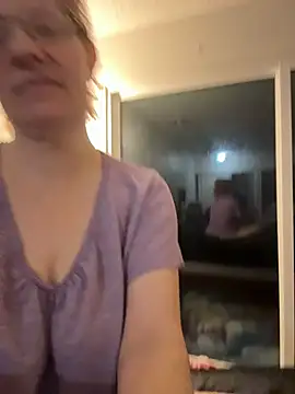 Lenaravenswood online show from February 2026 08:01:02 AM