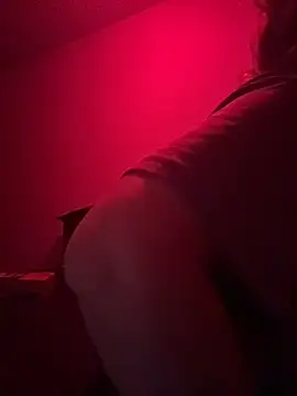Lenaravenswood online show from May 2026 05:49:02 AM