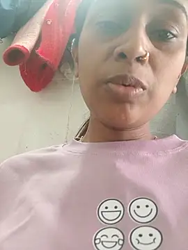 nehakapoor89 online show from December 2025 08:09:02 AM