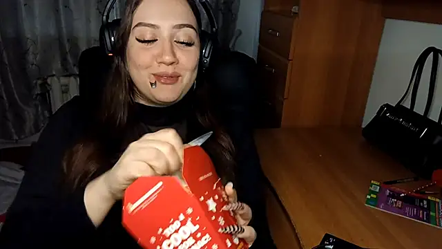 GerriPepperman online show from December 2025 11:48:02 AM