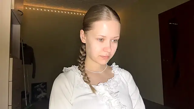 Snapshot of ZaidaSchwarten chatting on February 2026 05:14:02 AM ZaidaSchwarten online show from February 2026 05:14:02 AM