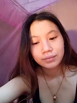 Snapshot of Lomay69 chatting on December 2025 06:19:02 AM Lomay69 online show from December 2025 06:19:02 AM