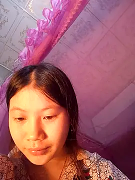 Snapshot of Lomay69 chatting on December 2025 10:10:02 AM Lomay69 online show from December 2025 10:10:02 AM