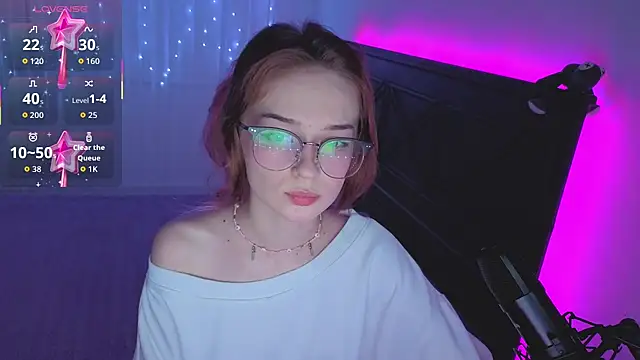 Snapshot of Angel_Bruh chatting on January 2026 01:48:02 PM Angel Bruh online show from January 2026 01:48:02 PM