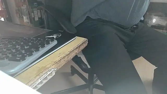 oldmann08 online show from January 2026 01:07:01 PM