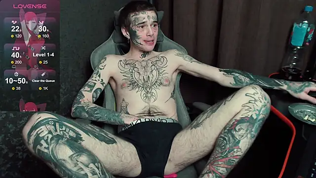 Snapshot of lonelycry7tal chatting on December 2025 09:41:01 PM lonelycry7tal online show from December 2025 09:41:01 PM