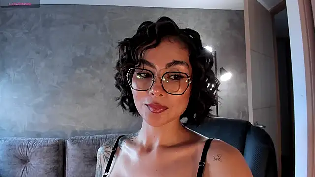 ValerieAustin online show from November 2025 02:39:02 PM