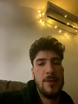 Snapshot of baiatfinseby chatting on January 2026 07:06:02 PM baiatfinseby online show from January 2026 07:06:02 PM