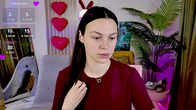 MaxinCarroll online show from June 2026 11:04:01 AM