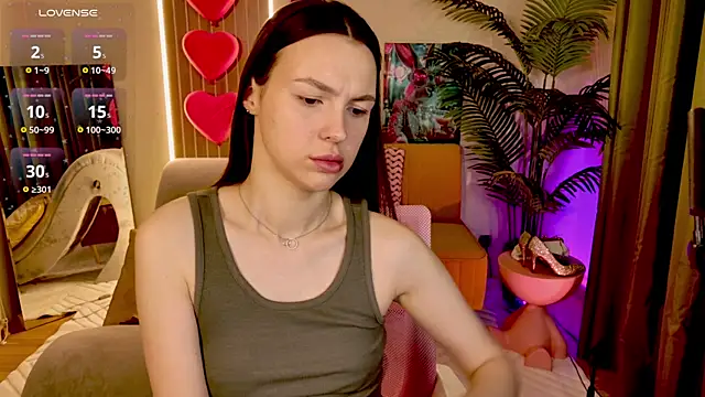 MaxinCarroll online show from April 2026 10:10:02 AM