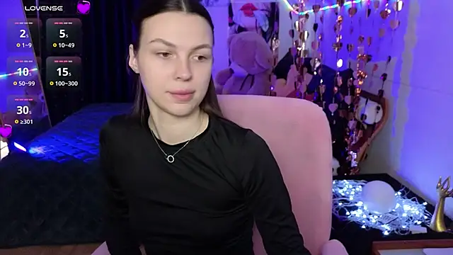 MaxinCarroll online show from May 2026 10:10:01 AM