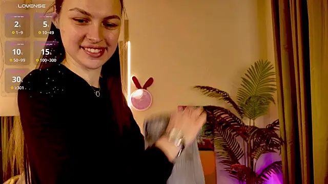 MaxinCarroll online show from April 2026 10:08:01 AM