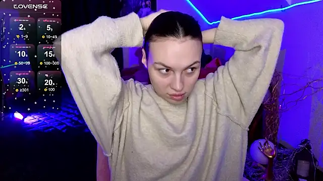 MaxinCarroll online show from February 2026 05:17:01 AM