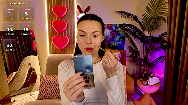 MaxinCarroll online show from March 2026 08:05:01 AM