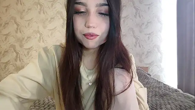 Qwami Amie online show from February 2026 06:13:01 AM