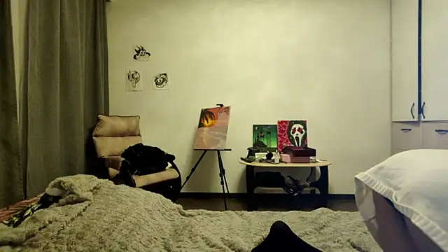 Qwami Amie online show from February 2026 01:22:02 PM