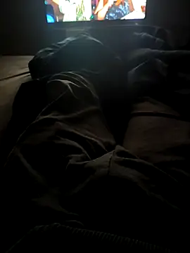 Snapshot of franckil33 chatting on December 2025 09:31:02 PM franckil33 online show from December 2025 09:31:02 PM