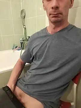 Snapshot of Martins2323ko chatting on February 2026 07:58:01 PM Martins2323ko online show from February 2026 07:58:01 PM