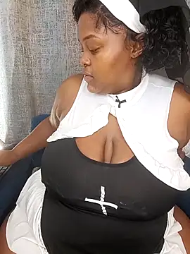 ChoklitBerryXX online show from May 2026 07:13:01 AM