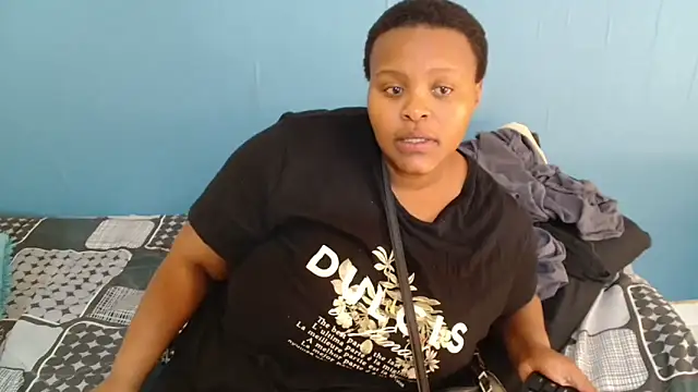 ChoklitBerryXX online show from February 2026 11:29:02 AM