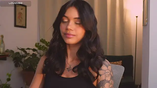 SeleneVaughan online show from May 2026 11:46:02 PM
