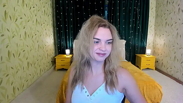 LunaFlinn online show from February 2026 04:29:02 AM