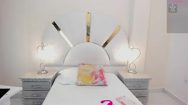 Nikki Karter online show from January 2026 05:19:01 PM