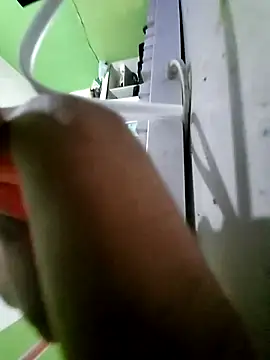 Annnyxvinni online show from December 2025 07:58:01 PM