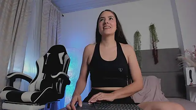 JulietaSnow online show from March 2026 05:51:01 PM