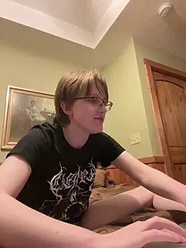 Lassie Cassie online show from March 2026 03:55:01 AM