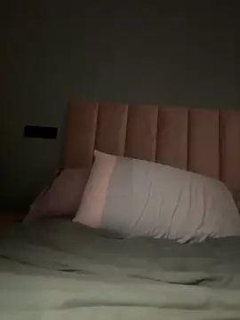 lia-nolimit online show from February 2026 01:03:01 AM