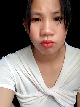 Snapshot of mit0-77 chatting on December 2025 12:48:01 AM mit0-77 online show from December 2025 12:48:01 AM