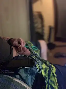 Snapshot of Ldnick69 chatting on April 2026 04:46:01 AM Ldnick69 online show from April 2026 04:46:01 AM