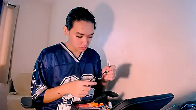 lil cummer69 online show from February 2026 03:40:01 AM