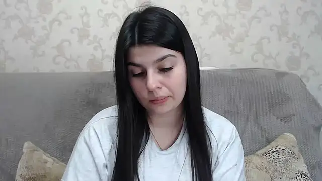 KisaModel online show from May 2026 02:47:01 PM