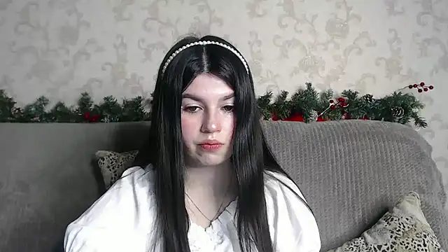 KisaModel online show from February 2026 03:45:02 PM