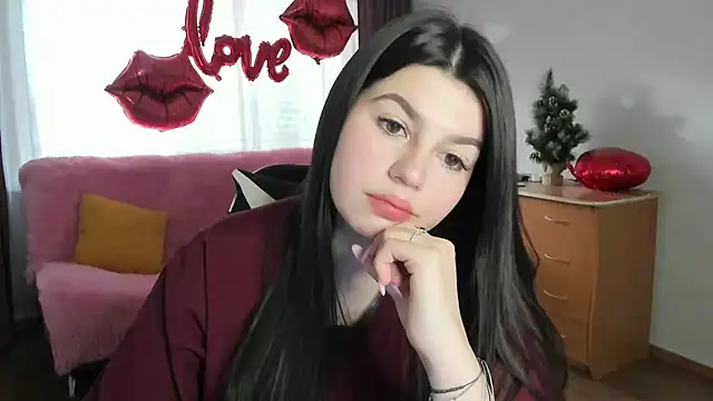 KisaModel online show from April 2026 01:13:02 AM